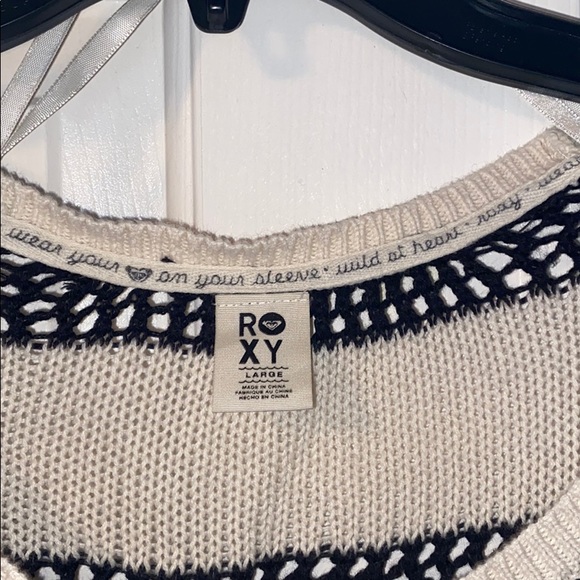 Roxy light weight sweater - Picture 2 of 2